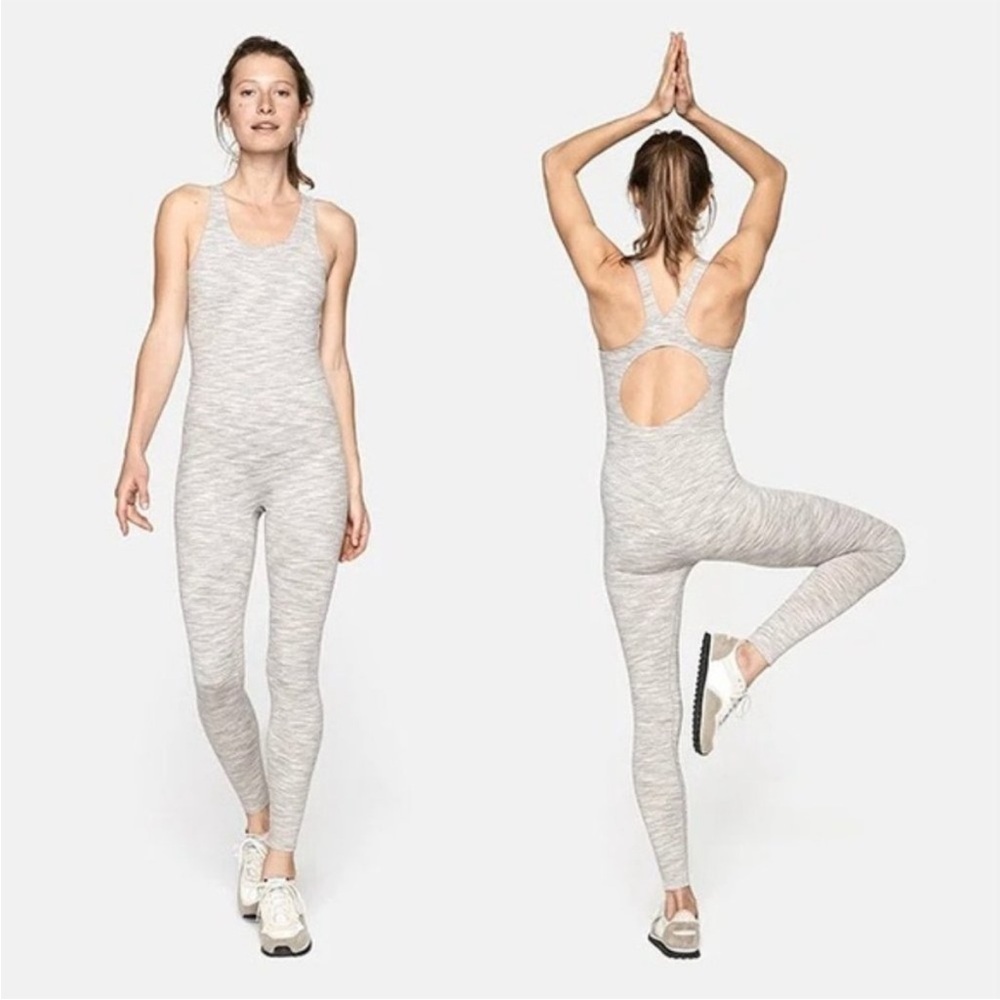 Outdoor Voices Heathered White tan freeform unitard bodysuit jumpsuit Sz M